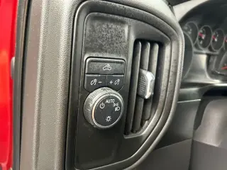 Chevrolet Silverado 1500 2021 4x2 Custom 4dr Crew Cab 5.8 ft. SB