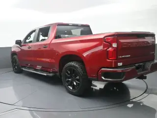 Chevrolet Silverado 1500 2021 4x2 Custom 4dr Crew Cab 5.8 ft. SB