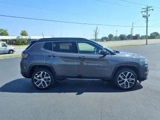 Jeep Compass 2024 4x4 Limited 4p SUV