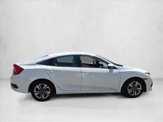 Honda Civic 2017 LX 4p Sed CVT