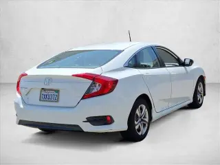 Honda Civic 2017 LX 4p Sed CVT