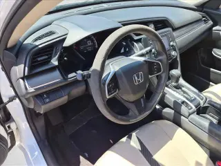 Honda Civic 2017 LX 4p Sed CVT