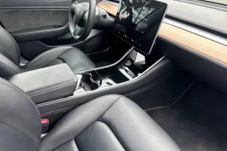 Tesla Model 3 2020 AWD Long Range 4p Sedan