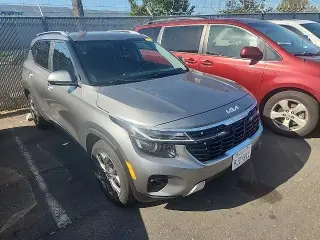 Kia Seltos 2024 S 4dr SUV