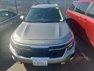 Kia Seltos 2024 S 4dr SUV