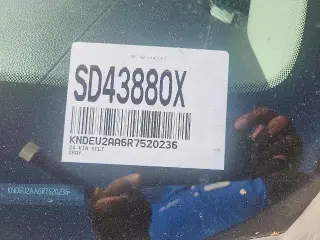 Kia Seltos 2024 S 4dr SUV