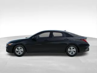 Hyundai Elantra 2026 SE 4dr Sedan