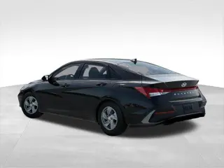 Hyundai Elantra 2026 SE 4dr Sedan