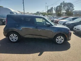 Kia Soul 2024 LX 4dr Crossover