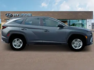 Hyundai TUCSON 2025 SE 4dr SUV