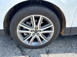 Ford Edge 2023 AWD Titanium 4dr Crossover