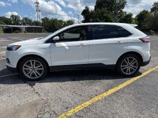 Ford Edge 2023 AWD Titanium 4dr Crossover