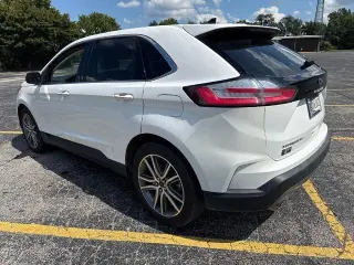 Ford Edge 2023 AWD Titanium 4dr Crossover