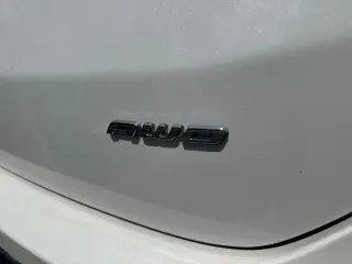 Ford Edge 2023 AWD Titanium 4dr Crossover