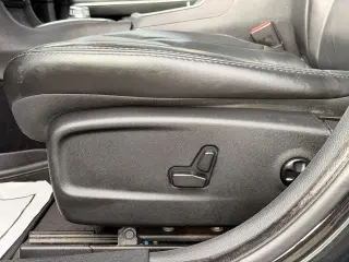 2017 Chrysler 300