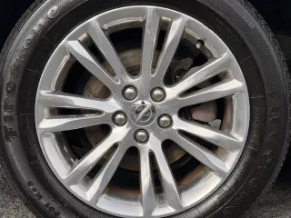 2017 Chrysler 300