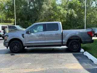 Ford F-150 2024 4x4 XLT 4p SuperCrew 6.5 ft. SB