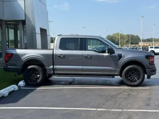 Ford F-150 2024 4x4 XLT 4p SuperCrew 6.5 ft. SB