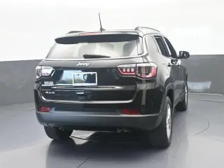 Jeep Compass 2023 4x4 Latitude 4dr SUV
