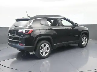 Jeep Compass 2023 4x4 Latitude 4dr SUV