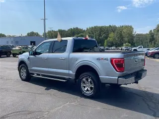 Ford F-150 2022 4x4 XLT 4p SuperCrew 6.5 pies SB