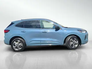 Ford Escape Hybrid 2023 ST-Line 4dr SUV