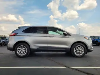 Ford Edge 2023 AWD SEL 4dr Crossover