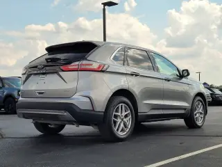 Ford Edge 2023 AWD SEL 4dr Crossover