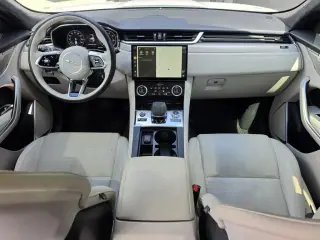 Jaguar F-PACE 2024 AWD P400 R-Dynamic S 4dr SUV