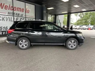 Nissan Pathfinder 2019 4x4 S 4dr SUV