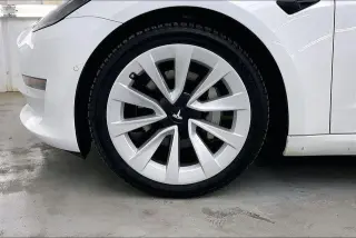 Tesla Model 3 2021 AWD Gama larga Sedán 4 puertas