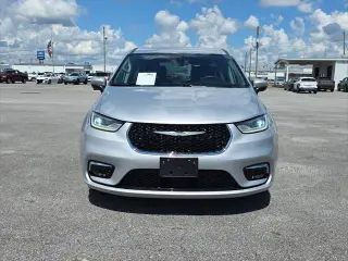 Chrysler Pacifica 2023 Touring L 4dr Mini-Van
