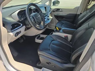 Chrysler Pacifica 2023 Touring L 4dr Mini-Van