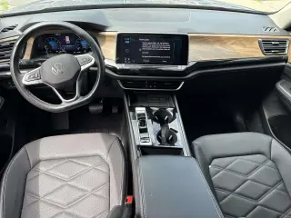 Volkswagen Atlas 2024 AWD SE 4Motion 4dr SUV con Tecnología