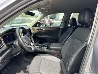Volkswagen Atlas 2024 AWD SE 4Motion 4dr SUV con Tecnología