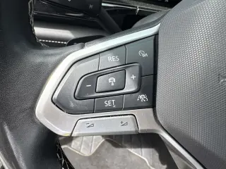 Volkswagen Atlas 2024 AWD SE 4Motion 4dr SUV con Tecnología