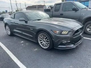 Ford Mustang 2017 GT Premium 2dr Fastback