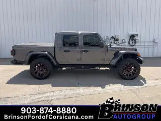 Jeep Gladiator 2022 4x4 Rubicon 4dr Crew Cab 5.0 ft. SB