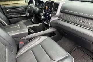 Ram 1500 2020 4x4 Limited 4dr Crew Cab 6.4 ft. CB Camión de carga