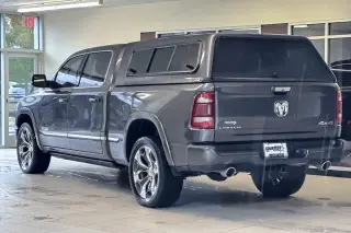 Ram 1500 2020 4x4 Limited 4dr Crew Cab 6.4 ft. CB Camión de carga