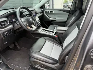 Ford Explorer 2023 AWD XLT 4dr SUV