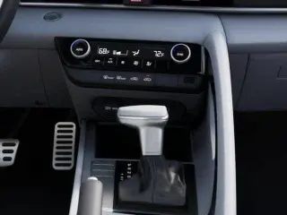 Hyundai ELANTRA 2025 SEL Sport Sedán 4 puertas