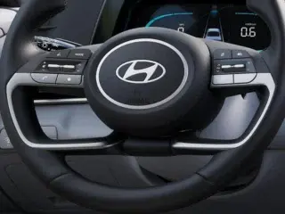Hyundai ELANTRA 2025 SEL Sport 4dr Sedán