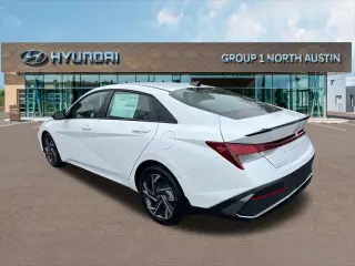 Hyundai ELANTRA 2025 SEL Sport 4dr Sedán