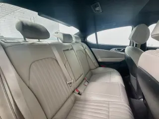 Genesis G70 2023 2.0T 4dr Sedán