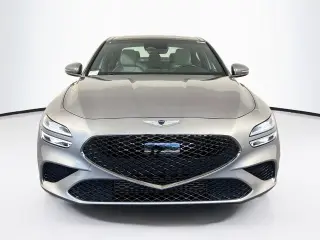 Genesis G70 2023 2.0T 4dr Sedán