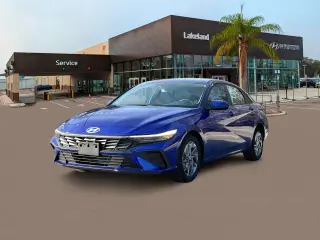 Hyundai ELANTRA 2024 SEL 4p Sedan