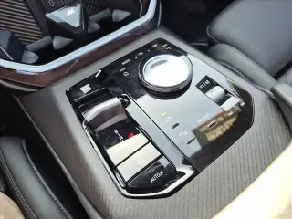 BMW X3 2025 AWD 30 xDrive Vehículo de Actividad Deportiva de 4 Puertas
