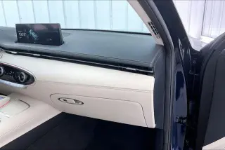 Genesis GV70 2025 AWD 3.5T Sport SUV 4 puertas
