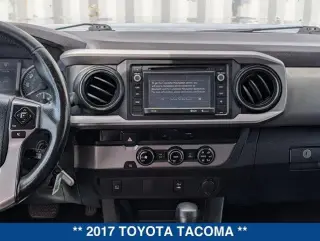 Toyota Tacoma 2017 4x2 TRD Off-Road 4dr Double Cab 5.0 ft SB